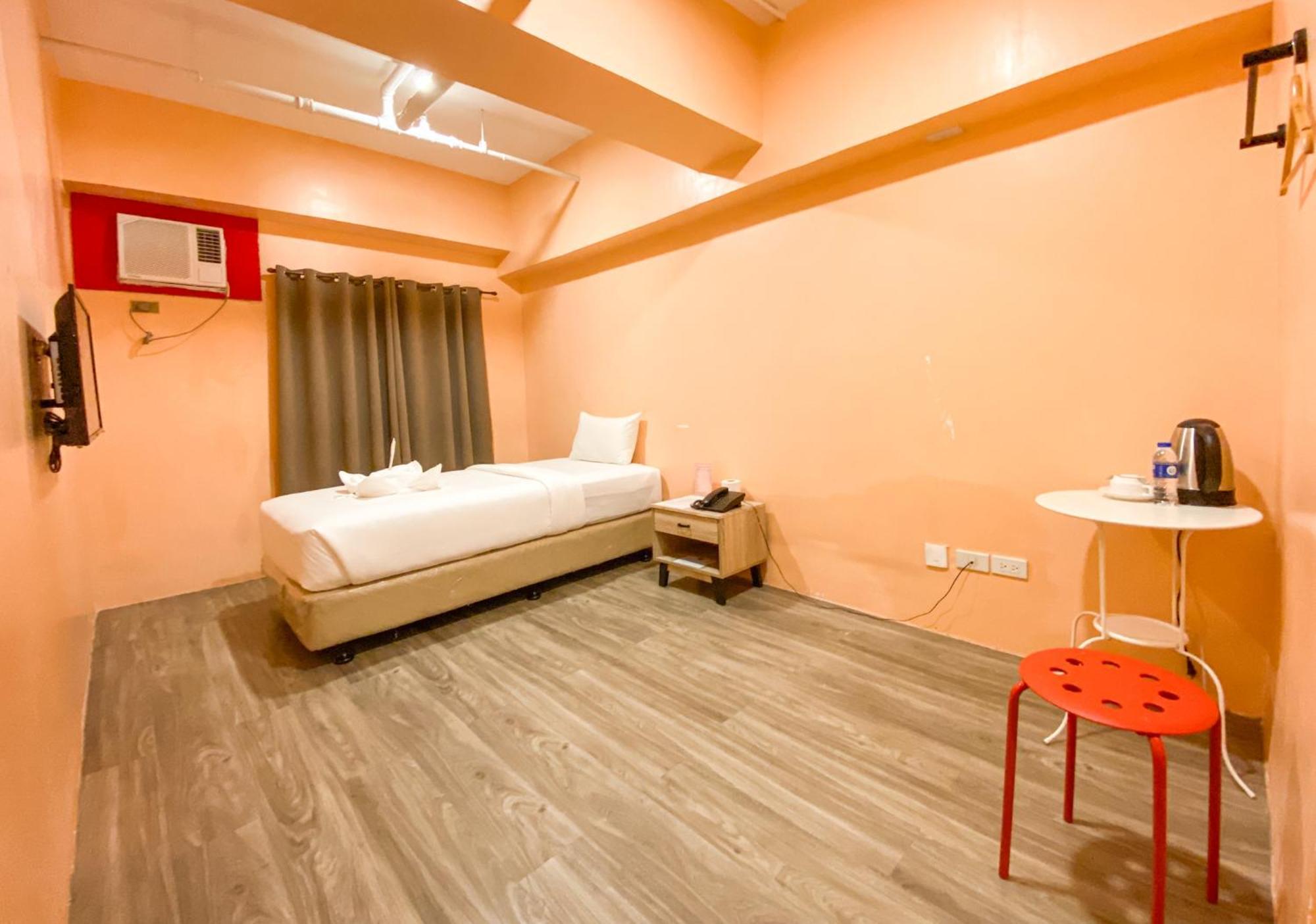 Kaizen Suites Manila Dış mekan fotoğraf